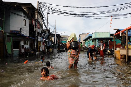 Найден способ спасти тонущую столицу Индонезии