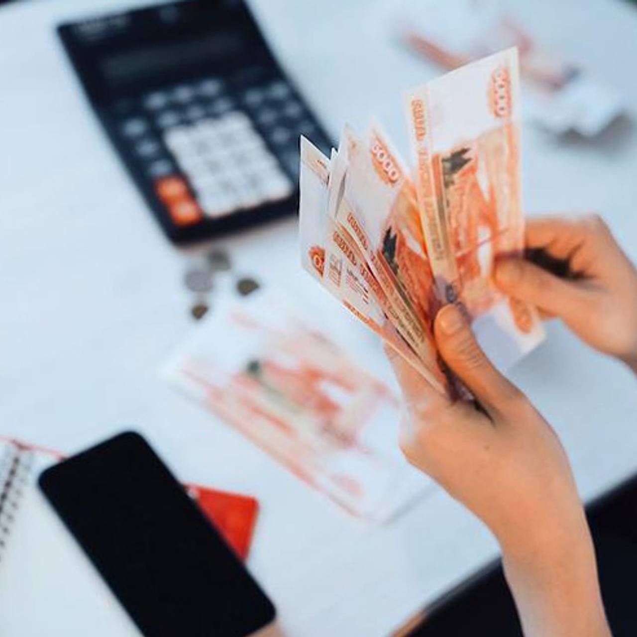 Россиянам рассказали о способе копить деньги при маленькой зарплате