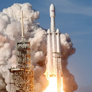 SpaceX перенесла запуск мини-шаттла Космических сил США