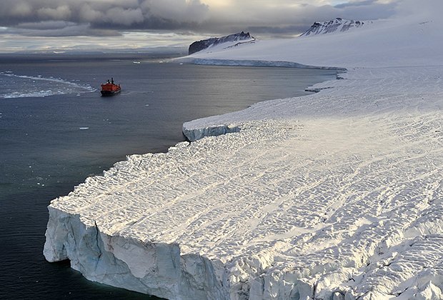 Вид на Северный Ледовитый океан