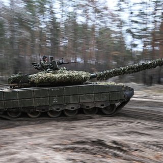 В российском регионе возобновили производство двигателей для танков Т-80