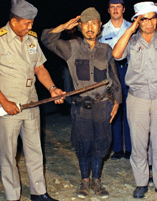 Хиро Онода сдается филиппинским властям, март 1974 года