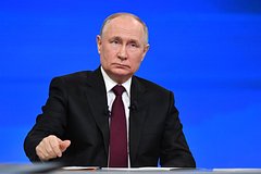 Крымские школьники пожаловались Путину на облезлый спортзал. Через три часа директора спорткомплекса допросили