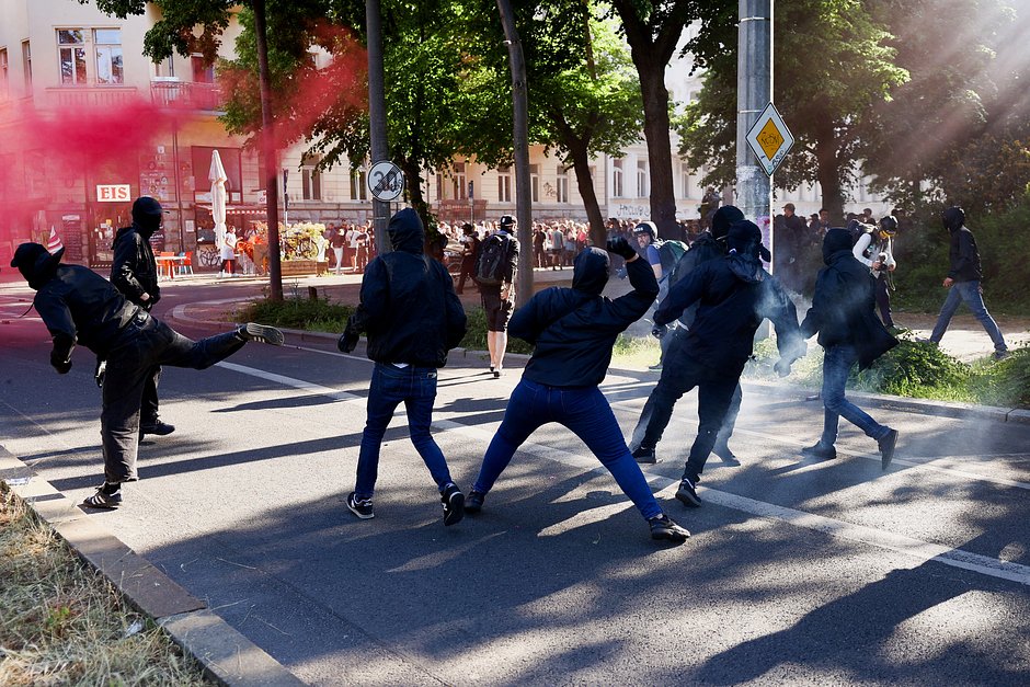 Левая акция протеста в Лейпциге, Германия, 3 июня 2023 года