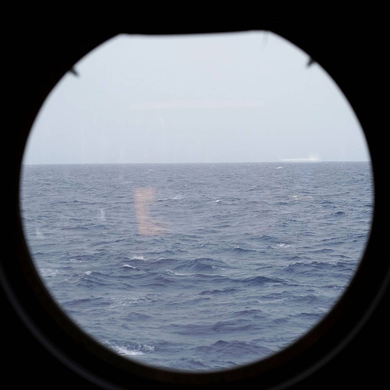 Акции судоходных компаний подскочили на фоне атак в Красном море