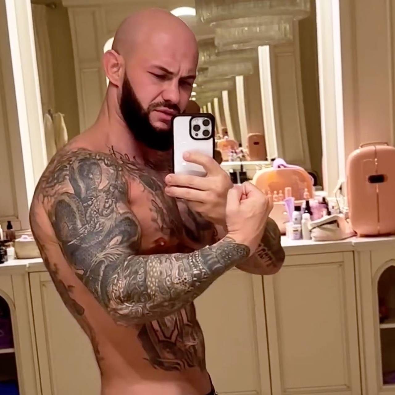 Жыныстық қатынас кезінде тітіркену, майлаудың болмауы MFF секс пікірлері