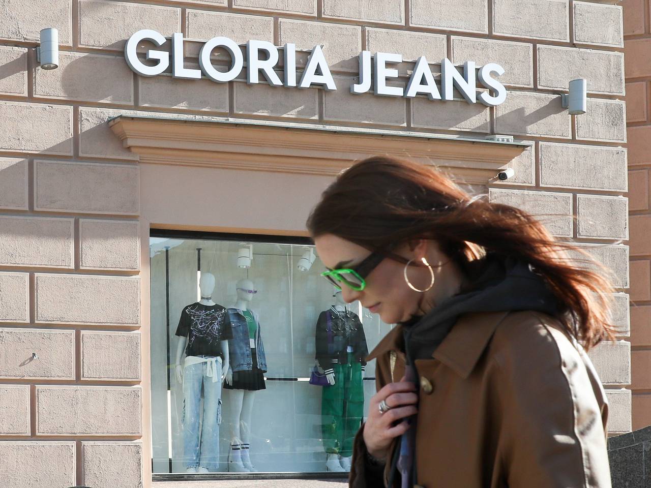 Бирка на одежде Gloria Jeans смутила россиян: Явления: Ценности: Lenta.ru