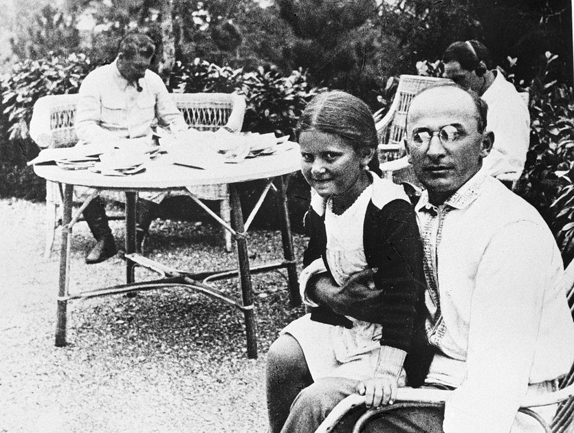 Берия и Светлана Сталина, 1934 год 