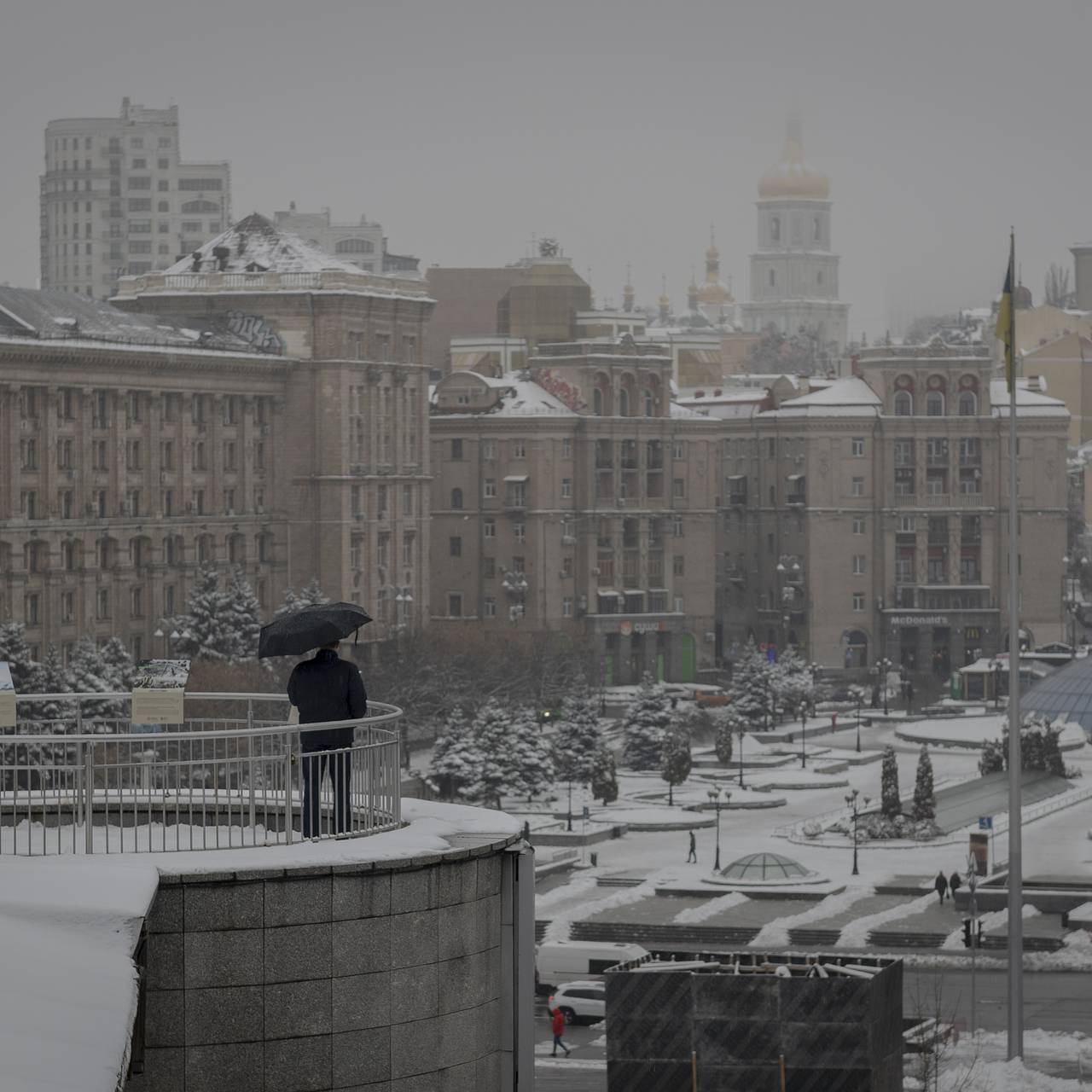 Возможность Украины вернуть долги Западу оценили: Украина: Бывший СССР:  Lenta.ru