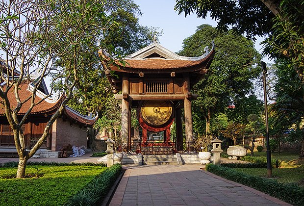 Храм Литературы в Ханое также считается одной из достопримечательностей вьетнамской столицы