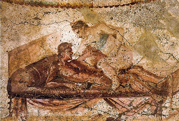 Настенная роспись из Лупанара (борделя) в Помпеях, с женщиной, предположительно проституткой, в бюстгальтере