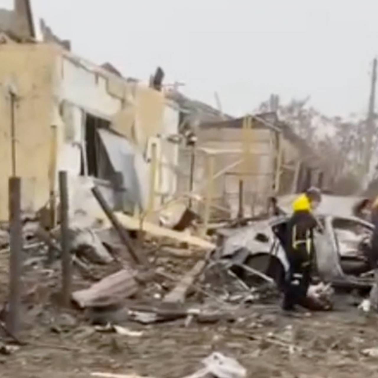 Названы возможные причины аварийного падения снаряда в Воронежской области:  Происшествия: Россия: Lenta.ru