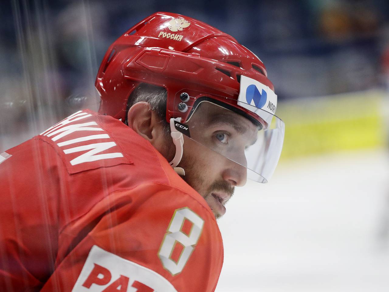 Месяц Овечкина: подробности его яркой карьеры в хоккее