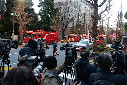 Резиденция экс-премьера Японии полностью сгорела из-за палочки с благовониями