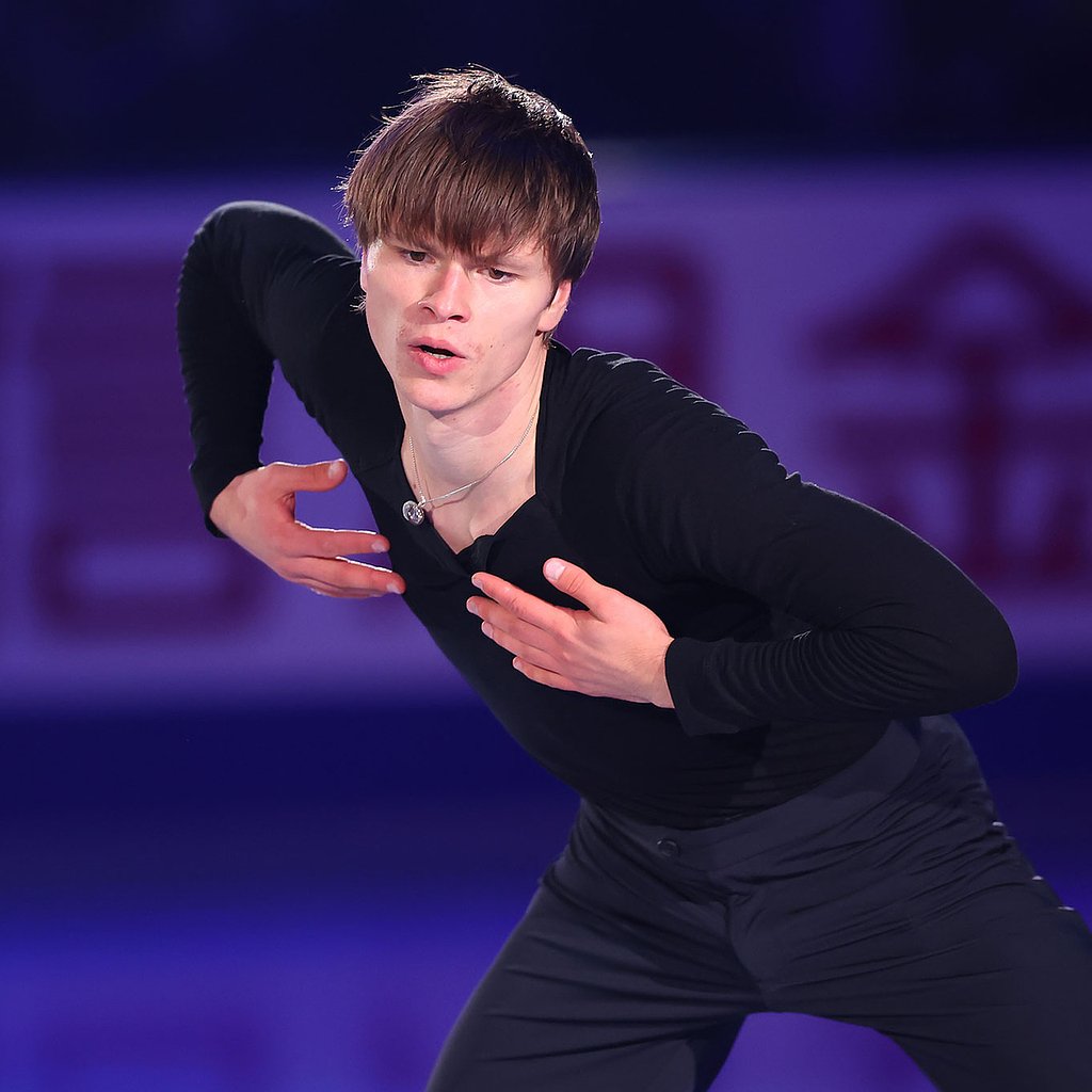 Денис Васильев фигурист