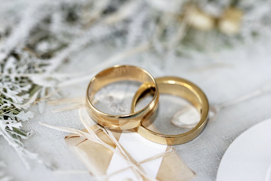 Что дарят на кожаную свадьбу (3 года): мужу, жене, детям и друзьям