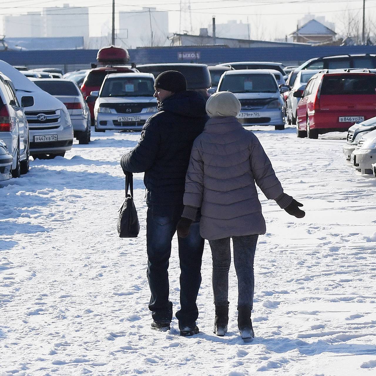 Путин высказался против использования маткапитала на покупку автомобиля:  Политика: Россия: Lenta.ru