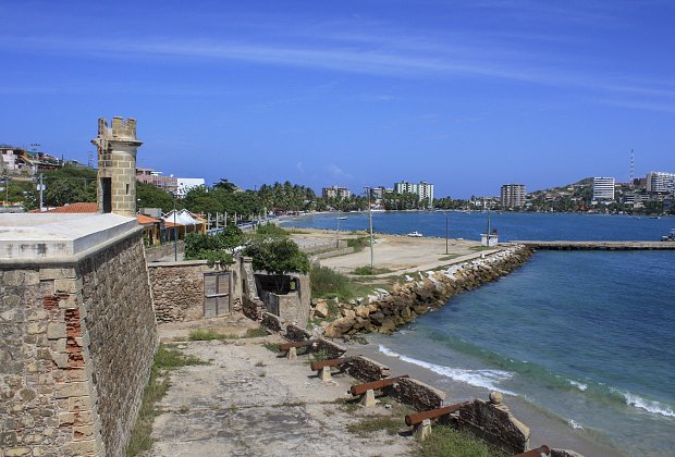 Крепость Сан-Карлос-де-Борромео была построена в 1684 году для защиты от постоянной угрозы пиратов