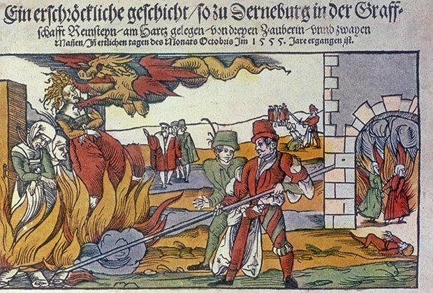 Ведьмы, сожженные на костре инквизицией. Миниатюра, сделанная в Германии в 1555 году