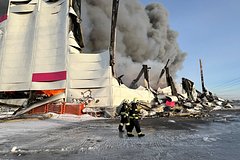 Здание сгоревшего в Петербурге склада Wildberries могло быть не застраховано. Чем это обернется для компании?
