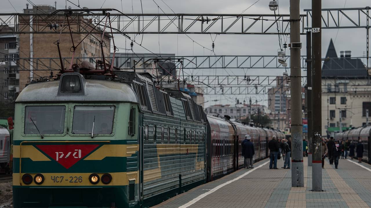 В РЖД объяснили ошибочную высадку пассажиров поезда Томск-Адлер: Россия:  Путешествия: Lenta.ru