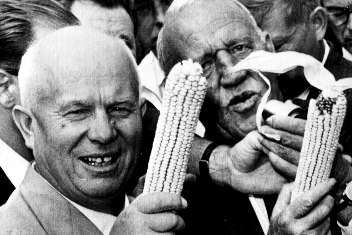 Никита Хрущев и американский фермер Росуэлл Гарст, 23 сентября 1959 года 