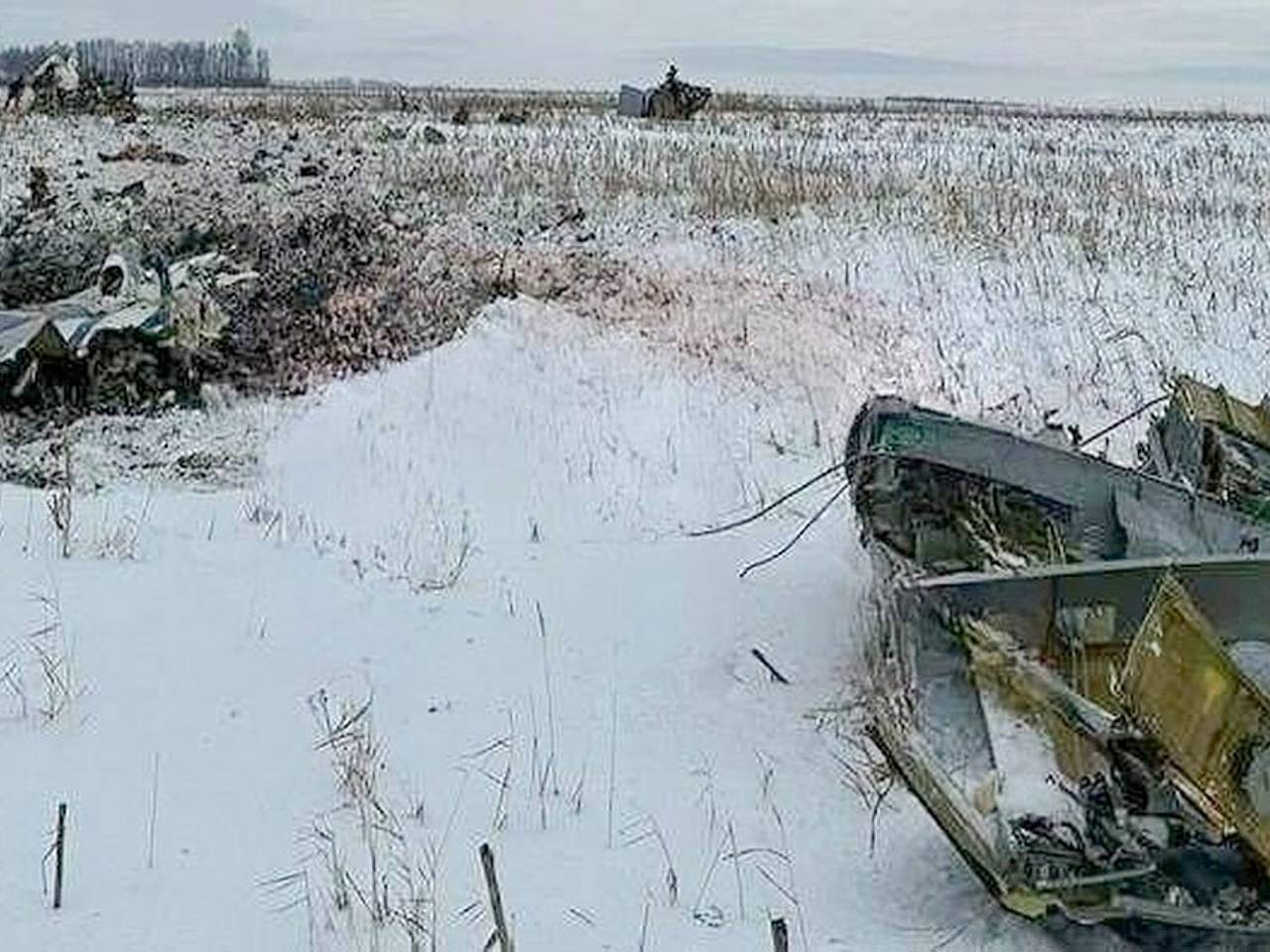 Ил-76 рухнул под Белгородом: что известно, сколько погибших, видео:  Происшествия: Россия: Lenta.ru