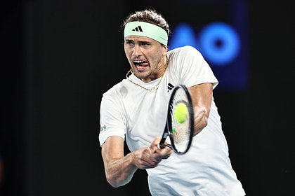 Стал известен соперник Медведева по полуфиналу Australian Open