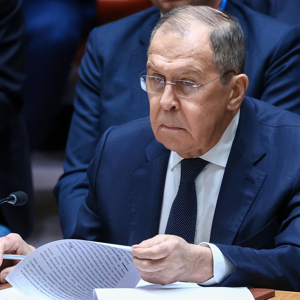 глобализация это в философии. сотрудничество туризм. многополярная система международных отношений. международное сотрудничество. внешнеэкономическая деятельностт.