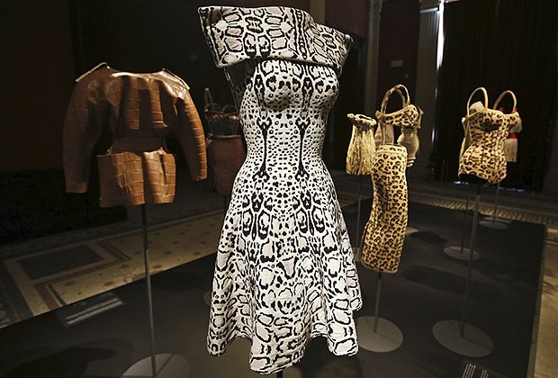 Платье бренда Azzedine Alaia из коллекции 2013 года