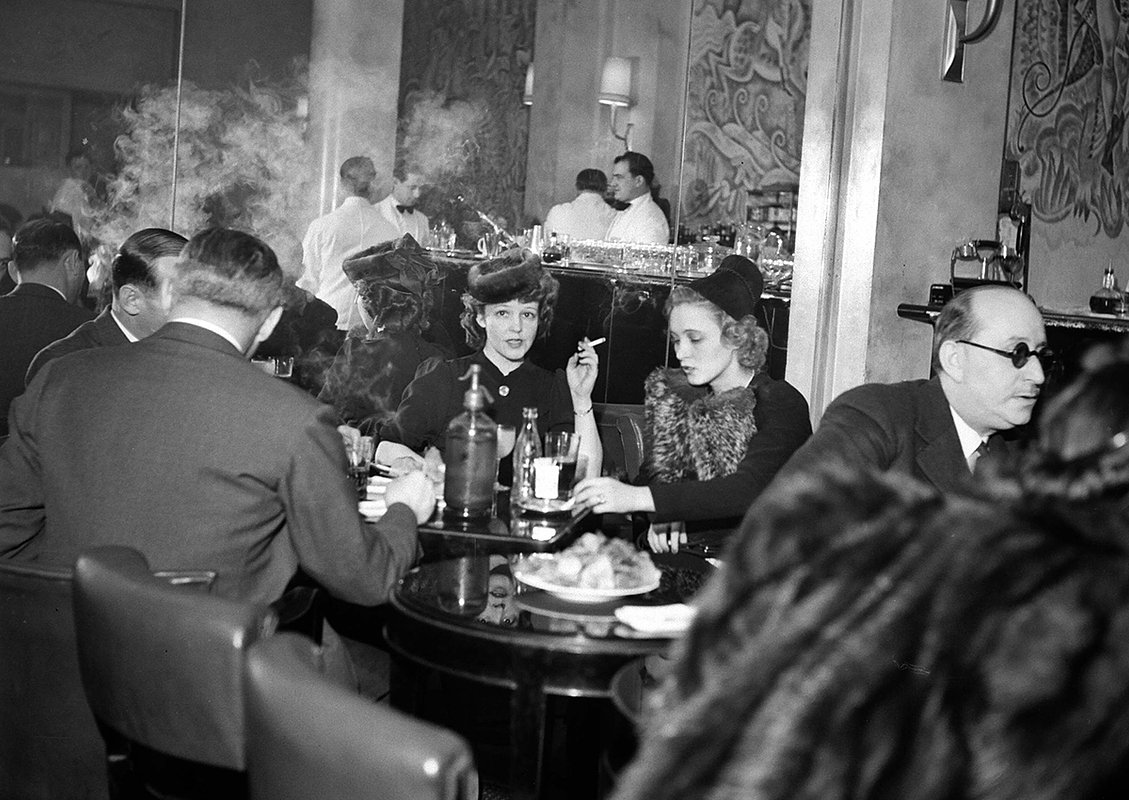 Бар отеля Ritz, Париж, февраль 1939 года