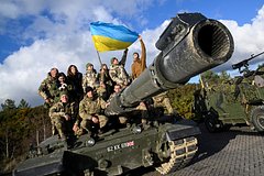 Украинцы и танк Challenger 2