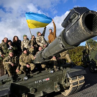 Украинцы и танк Challenger 2