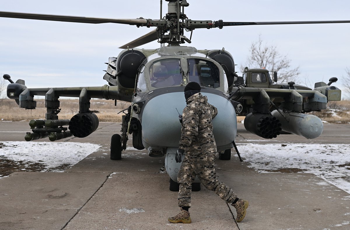 Военнослужащий группировки войск 