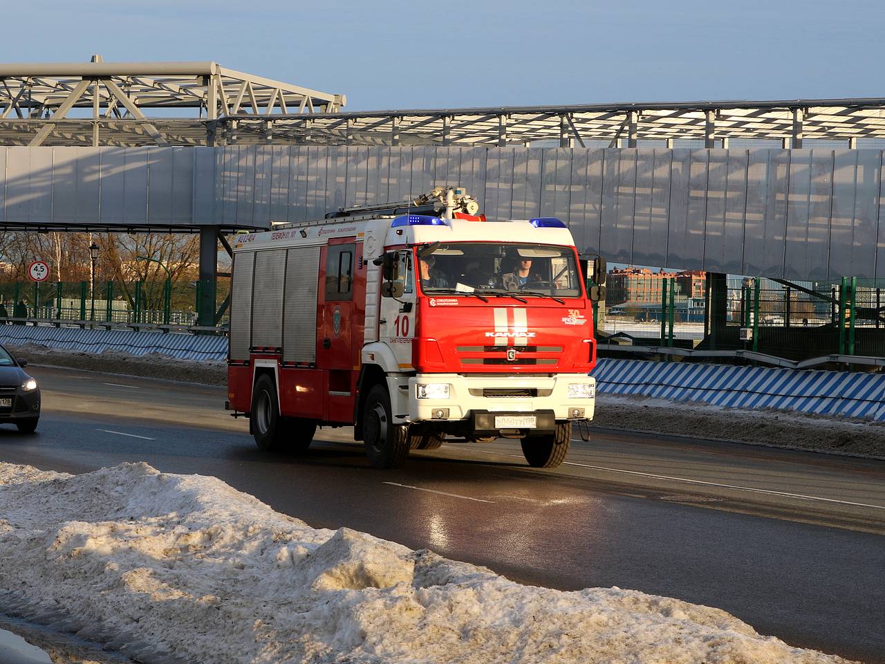 В московской квартире произошел взрыв: Общество: Россия: Lenta.ru