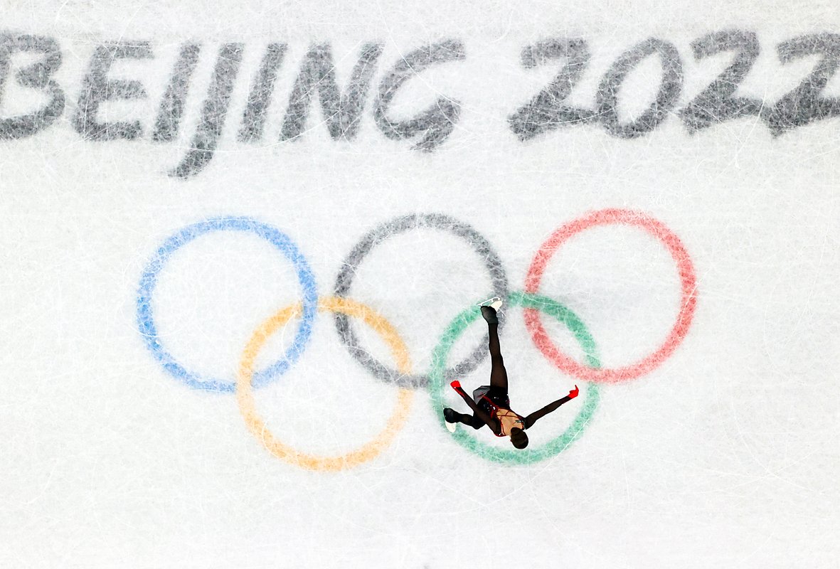 Произвольная программа Камилы Валиевой из Сборной России на Олимпийских играх 2022 года в Пекине. Столичный крытый стадион, Пекин, Китай – 17 февраля 2022 года.