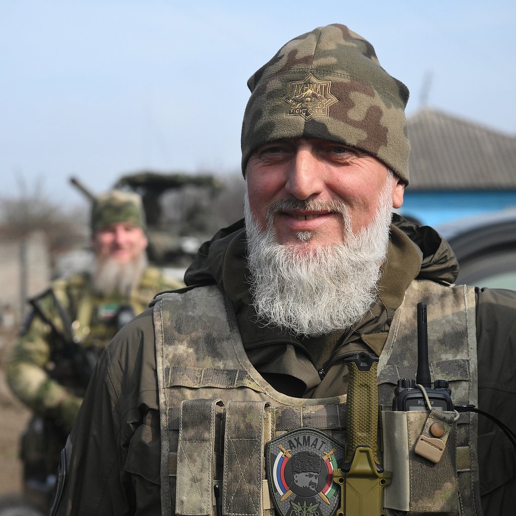 Томас харди цитаты. Если человек не доверяет. Высказывания о мечте. Афоризмы про вдохновение прикольные. Обладать.