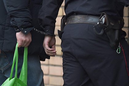 Российского гаишника осудили на восемь лет за взятку в 150 тысяч рублей