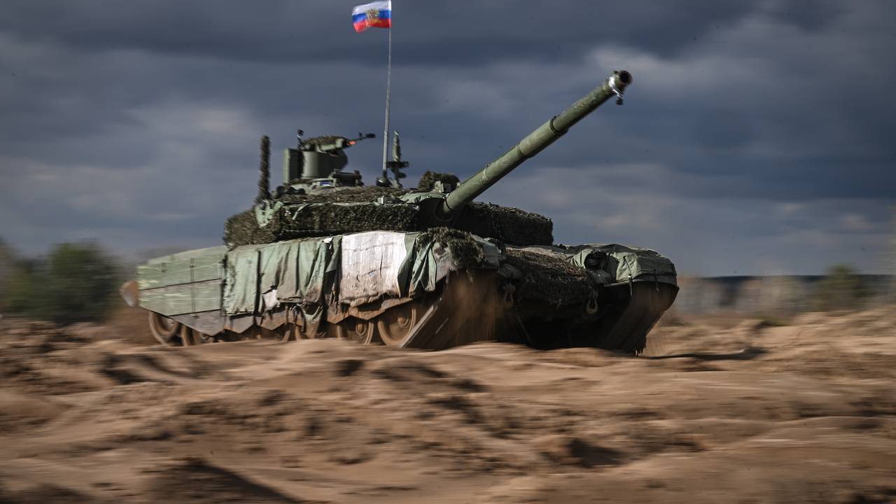 Названа способная уничтожить Abrams российская техника: Оружие: Наука и  техника: Lenta.ru