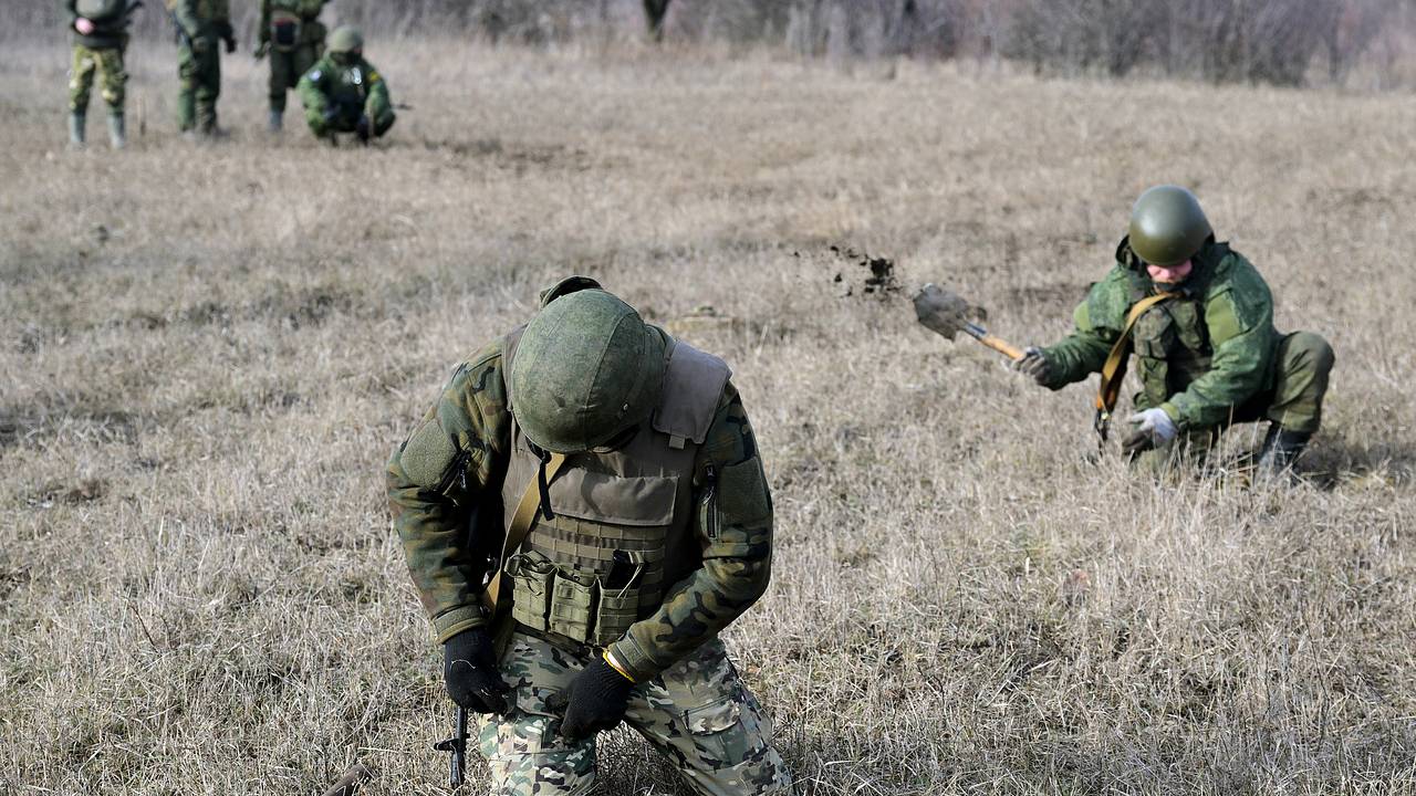 Почему снится война: причины и толкования сновидений о военных сражениях