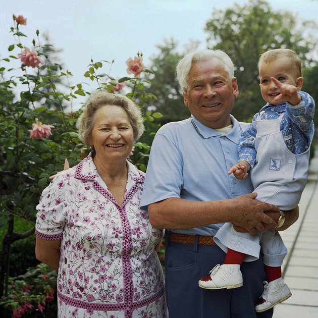 Черненко с семьей в Ялте, 1978 год