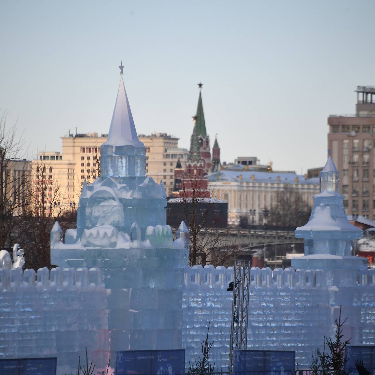 По факту пожара в доме на севере Москвы организовали доследственную  проверку: Следствие и суд: Силовые структуры: Lenta.ru