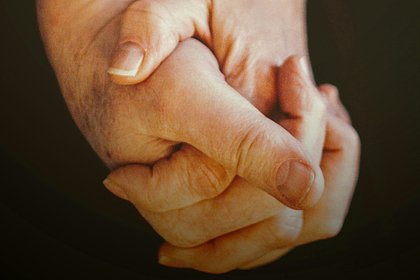Жители дома престарелых раскрыли секреты счастливых отношений