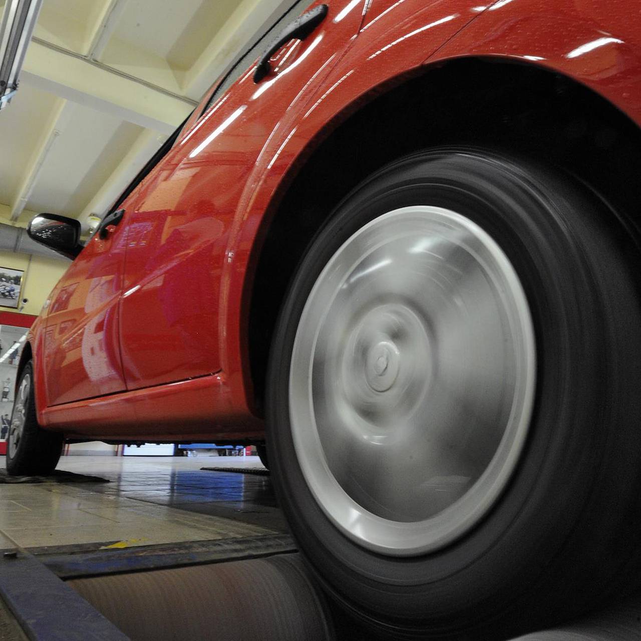 Названы признаки скорого отказа тормозов автомобиля