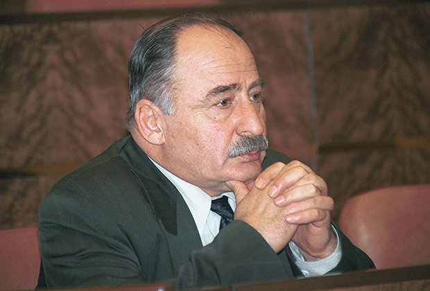 Исса Костоев — председатель комитета Совета Федерации по конституционному законодательству и судебно-правовым вопросам