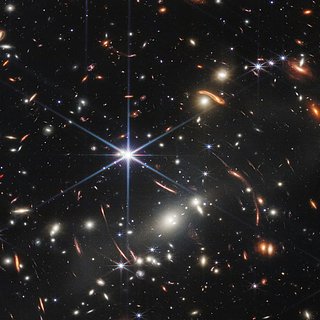 Объяснены аномальные галактики в ранней Вселенной