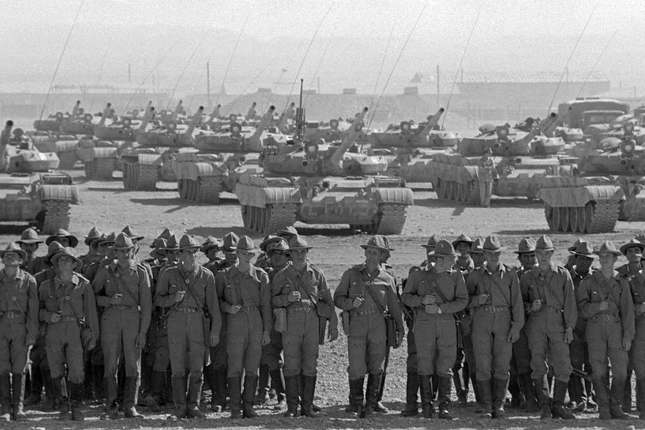 Советские танкисты перед возвращением в СССР