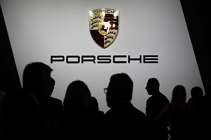 В портах США заблокировали тысячи автомобилей Porsche и Bentley
