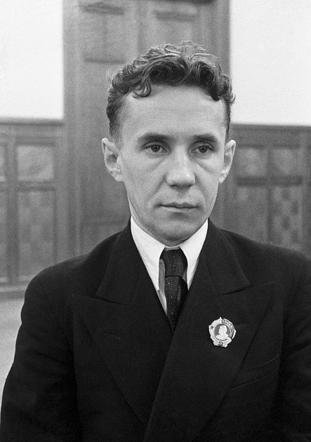 Алексей Косыгин на посту наркома легкой промышленности СССР, 1939 год