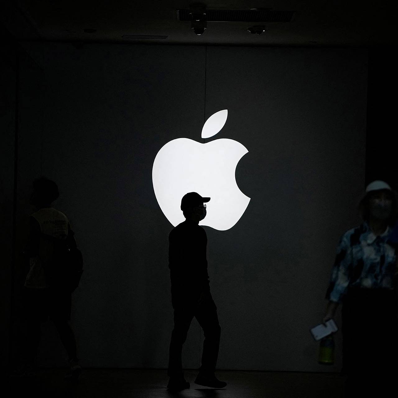 Раскрыты подробности умного кольца Apple: Гаджеты: Наука и техника: Lenta.ru